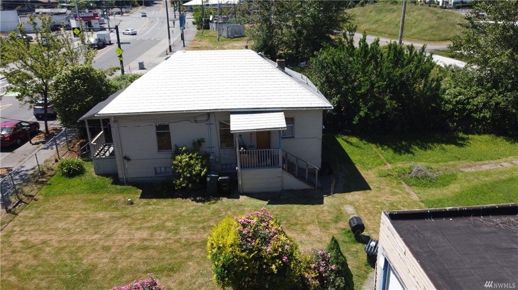 4354 S Henderson St, Seattle, WA 98118